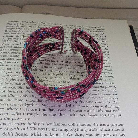 Pink and Blue Multi-Strand Beaded Bracelet - Picture 10 of 11